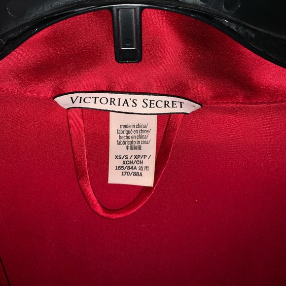 Victoria Secret Intimate Robe - Picture 2 of 6